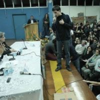 Haddad vai à USP e o Juntos! dá o recado: “7% é proposta de tucano!”