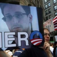 Mi casa es su casa, Snowden: Queremos você na América Latina!