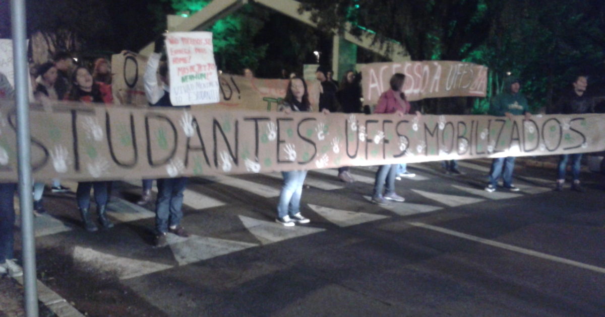 Estudantes Mobilizados: luta UFFS!