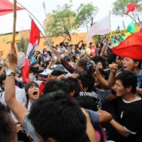PERU: Jovens derrotam o governo e barram a retirada de direitos