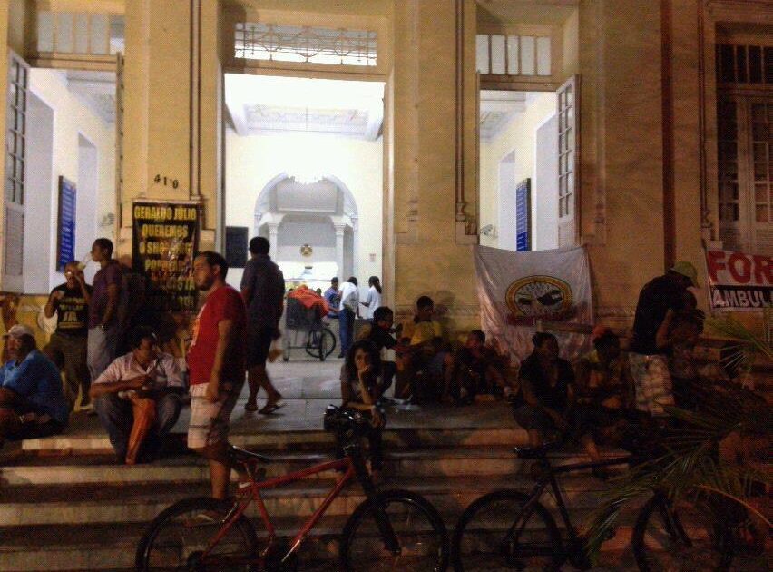 PERNAMBUCO: Ambulantes ocupam Câmara Municipal do Recife pelo direito ao trabalho!