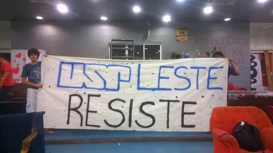 Estudantes da USP Leste em defesa do espaço estudantil: ‘’Direção do diálogo’’, uma ova!