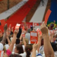 Professores retomam a greve no Paraná