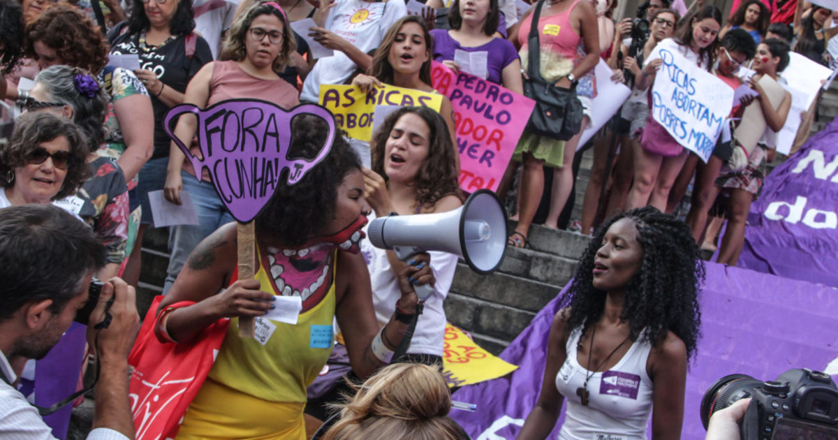 “Por que o feminismo ganhou tanta força na luta contra o Cunha?”