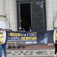 A justiça não é cega, a justiça é racista: Campanha marca 1 ano do assassinato de Gustavo Amaral