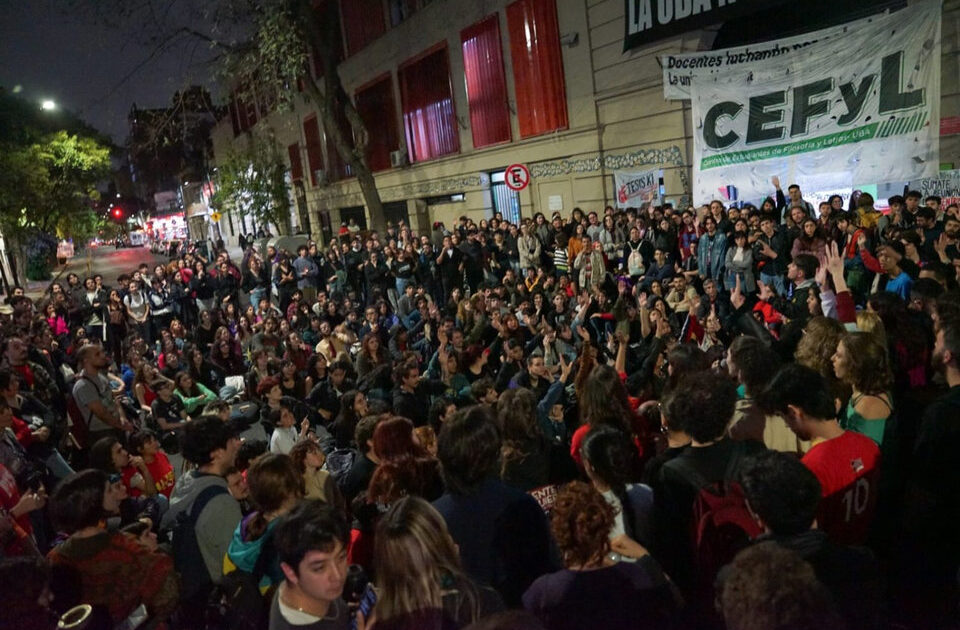 A LUTA DA EDUCAÇÃO NA ARGENTINA