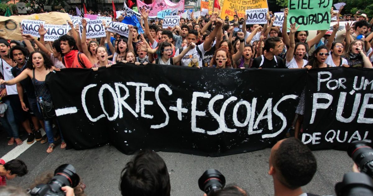 DEZ ANOS DA PRIMAVERA SECUNDARISTA – COMO A RESPOSTA DAS OCUPAÇÕES VEIO EM ATAQUES VELADOS