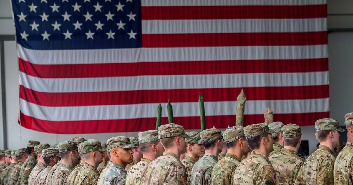 QUEM MANDA NO MUNDO HOJE?