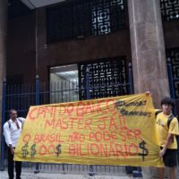 PORQUE ESCRACHAMOS O BANCO MASTER? OS BILIONÁRIOS ESTÃO ROUBANDO DINHEIRO PÚBLICO!