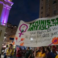 Os redpills estão se criando: Derrotar a extrema direita e a misoginia na juventude