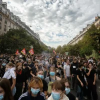 Um violento desejo de felicidade – a luta dos estudantes secundaristas da França